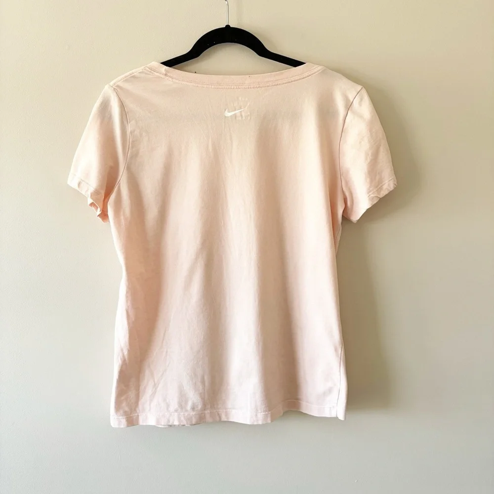 Nike Pink Scoop Neck Tee Size Medium